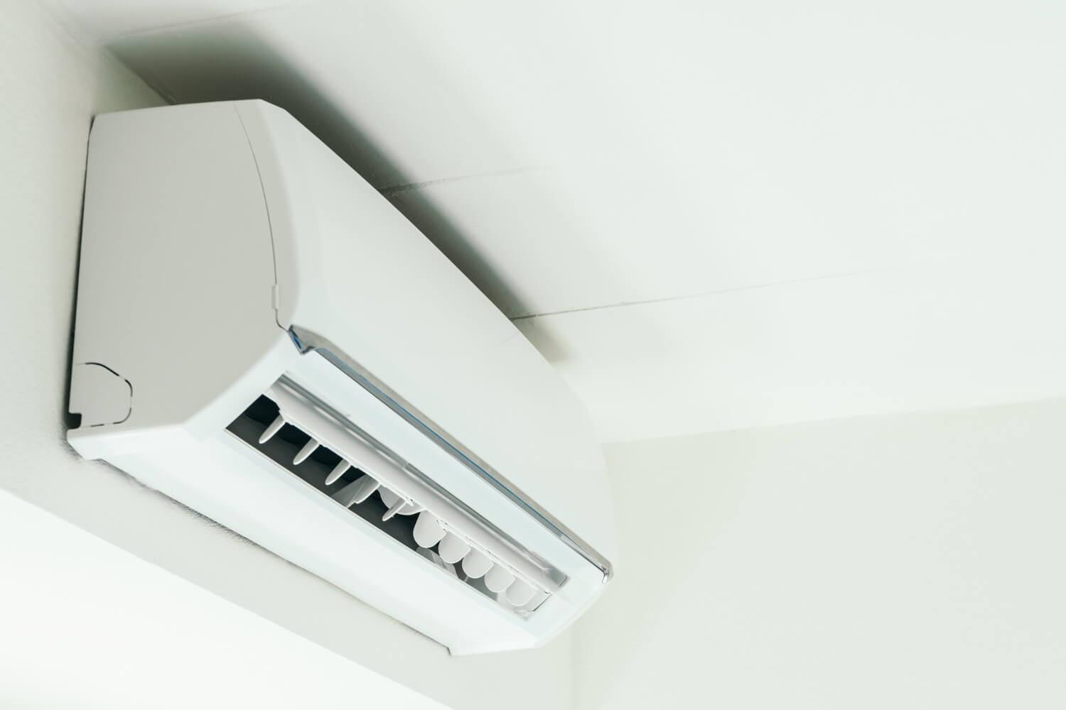 Klimatyzacja w domu – komfort przez cały rok, nie tylko latem